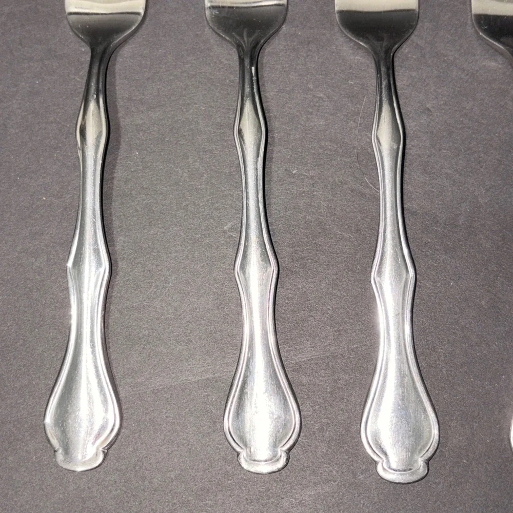 Set of 4 Stainless Steel Dinner Forks Silver Fiddle Handle Scroll Detail 8